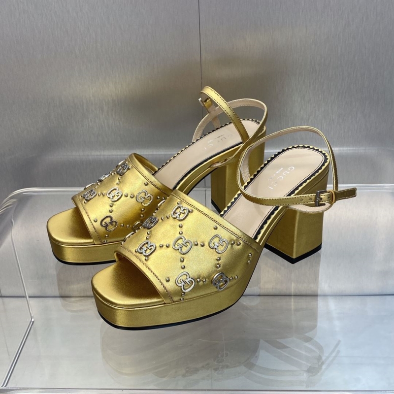 G*u*i high heels
